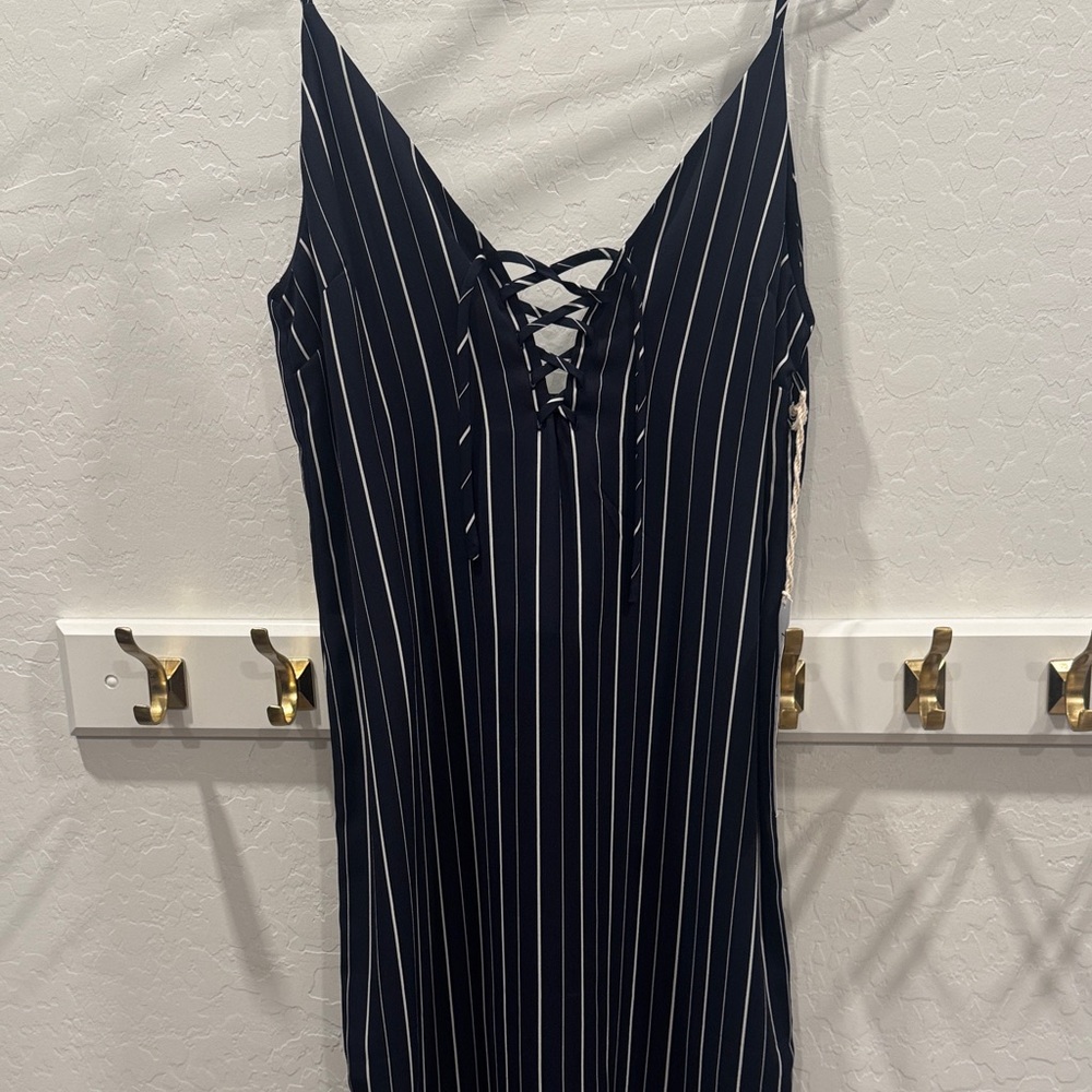 Elegant Navy Strapless Dress with Lace-Up Detail